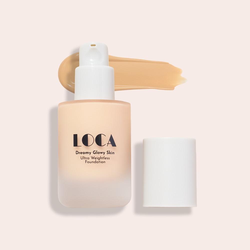 Loca - Dreamy Glowy Skin Ultra Weightless Foundation Honey Glazed 06 - 30ml